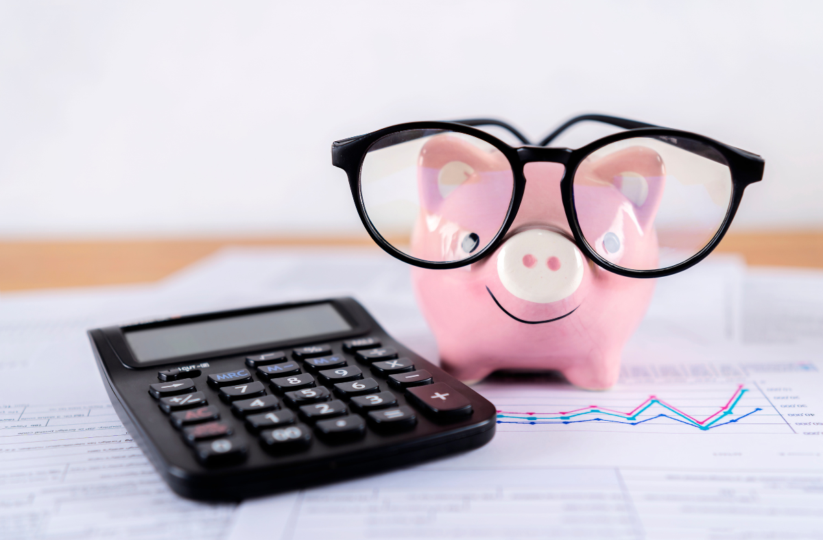 How to Create a Monthly Budget as a Domestic Helper